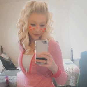 Meet your Posher, Kandie